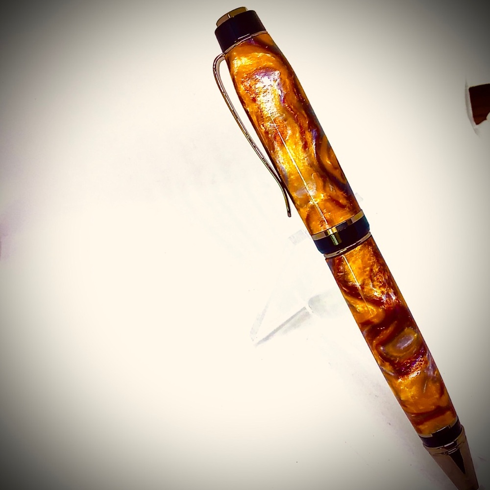 🎁 Handcrafted Pen Autumn tones